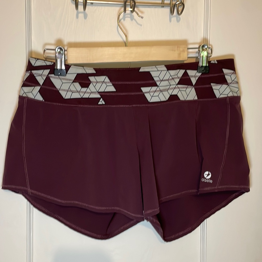 Oiselle Roga Running Shorts size 6
